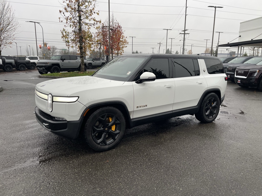 2023 Rivian R1S Adventure's photo