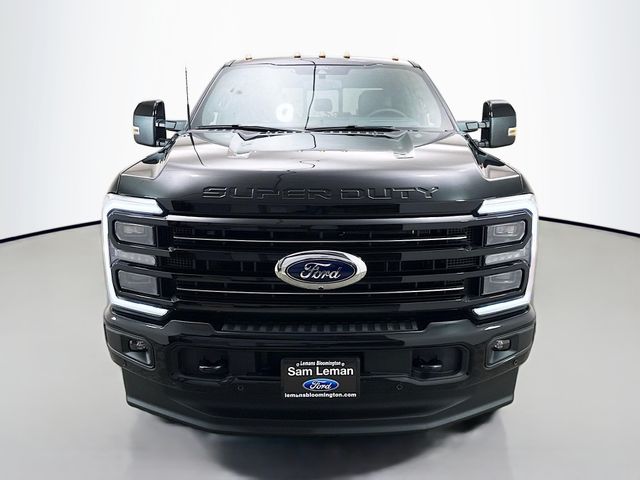 2025 Ford F-250 photo 2