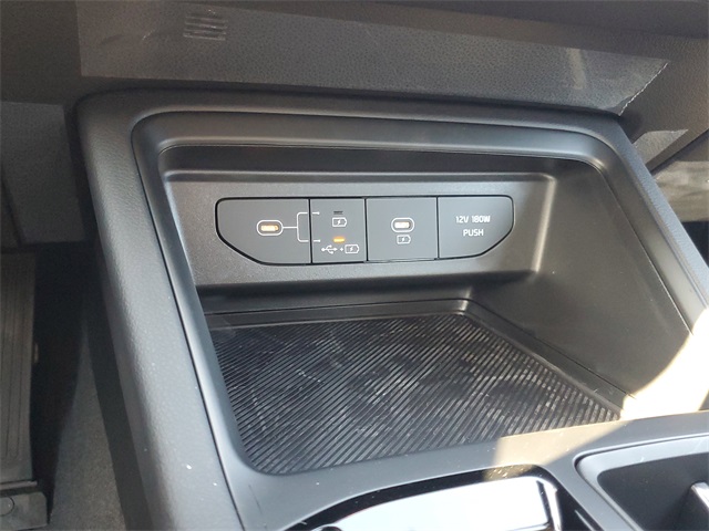 2025 Kia K5 LXS photo 24