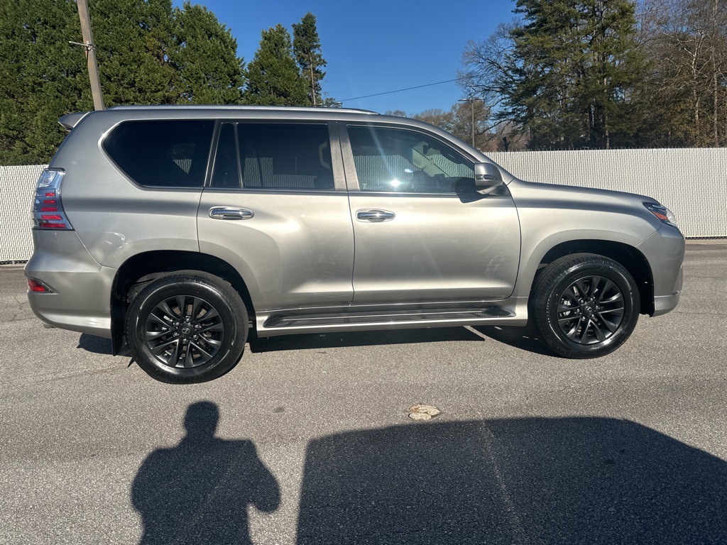 2023 Lexus GX PREMIUM's photo