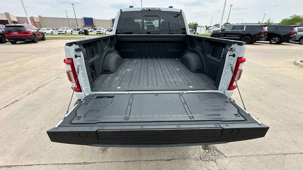 2023 Ford F-150 Raptor photo 26