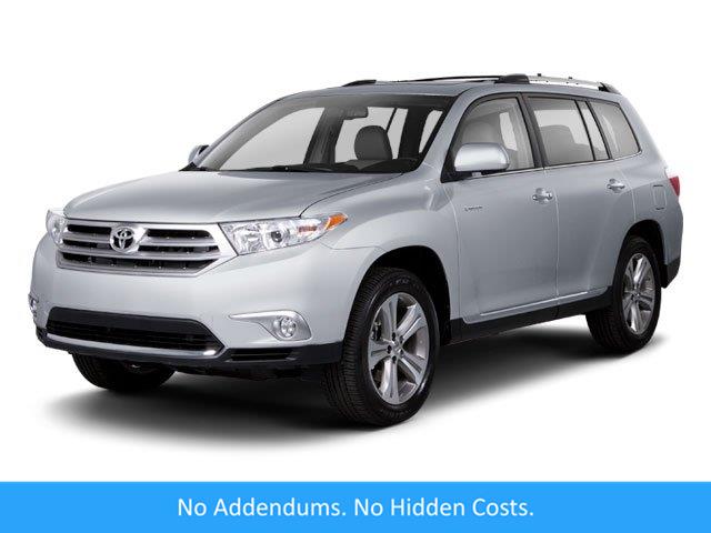 2013 Toyota Highlander Base's photo