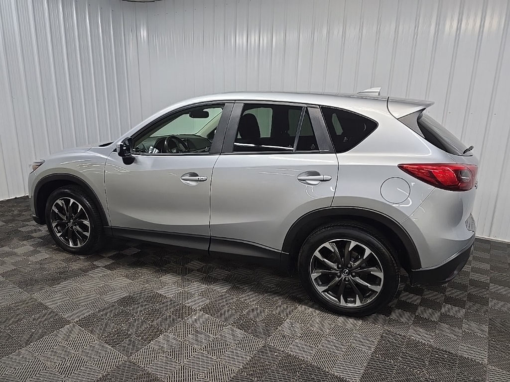 2016 Mazda CX-5 Grand Touring photo 3