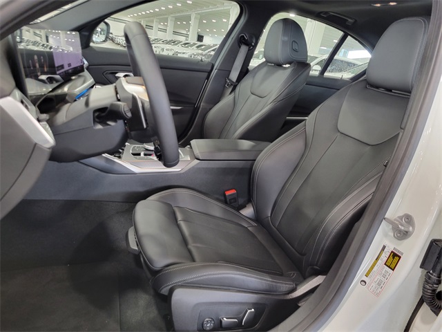 2025 Bmw 330i photo 13