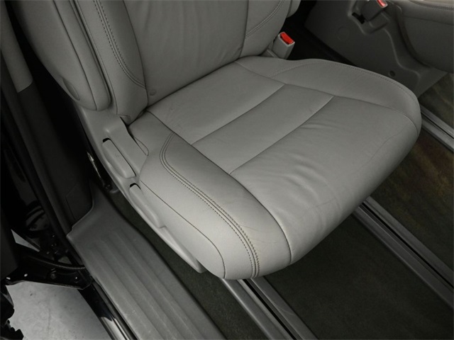 2017 TOYOTA SIENNA - Image 24