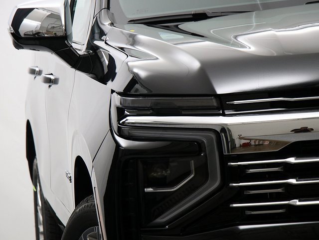 2026 Chevrolet Tahoe Premier photo 4