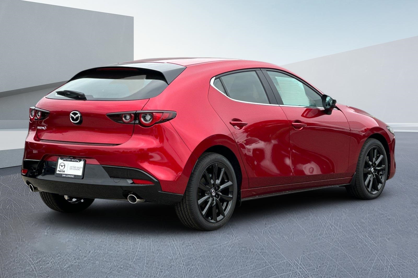 2026 Mazda Mazda3 Hatchback 2.5 Select Sport photo 3