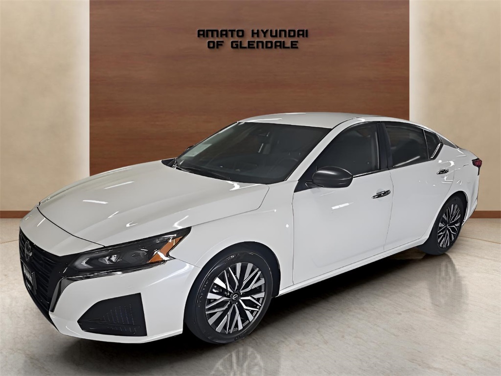 2024 Nissan Altima SV