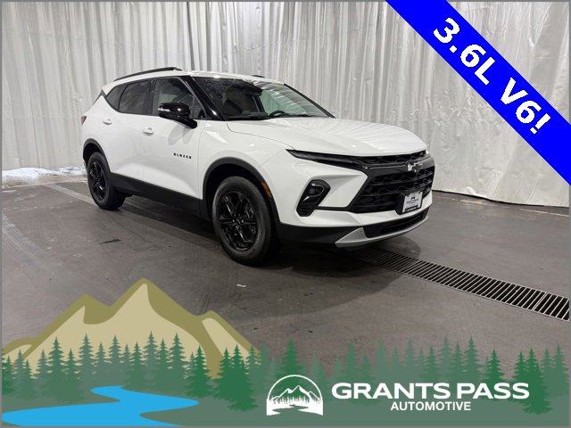 2025 Chevrolet Blazer 3LT's photo