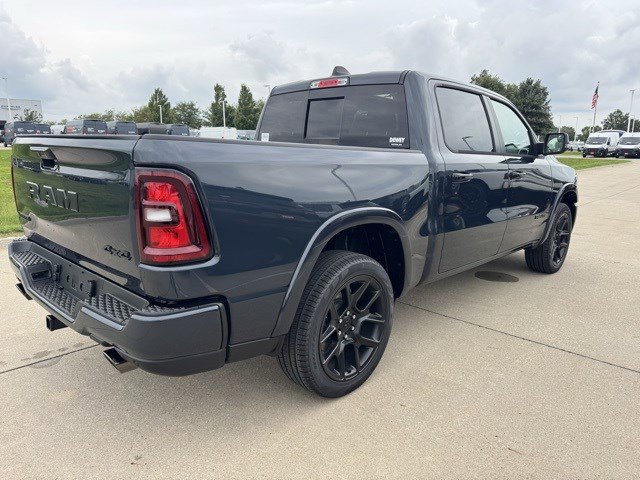 2026 Ram 1500 Laramie photo 4