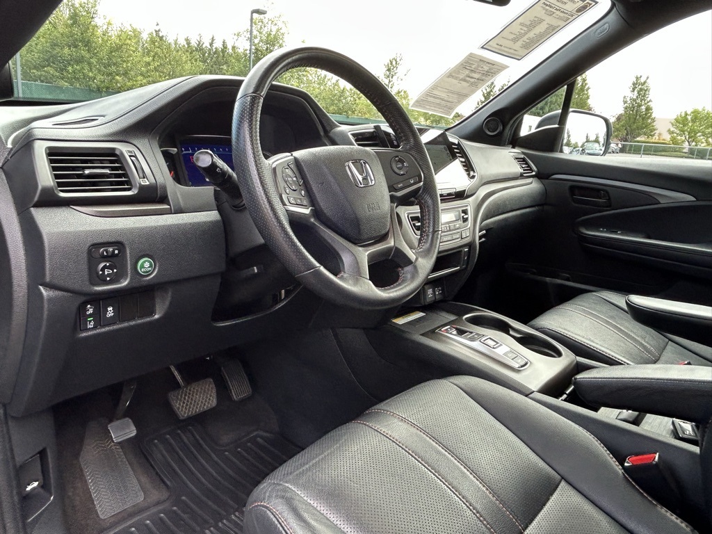 2022 Honda Pilot TrailSport photo 12