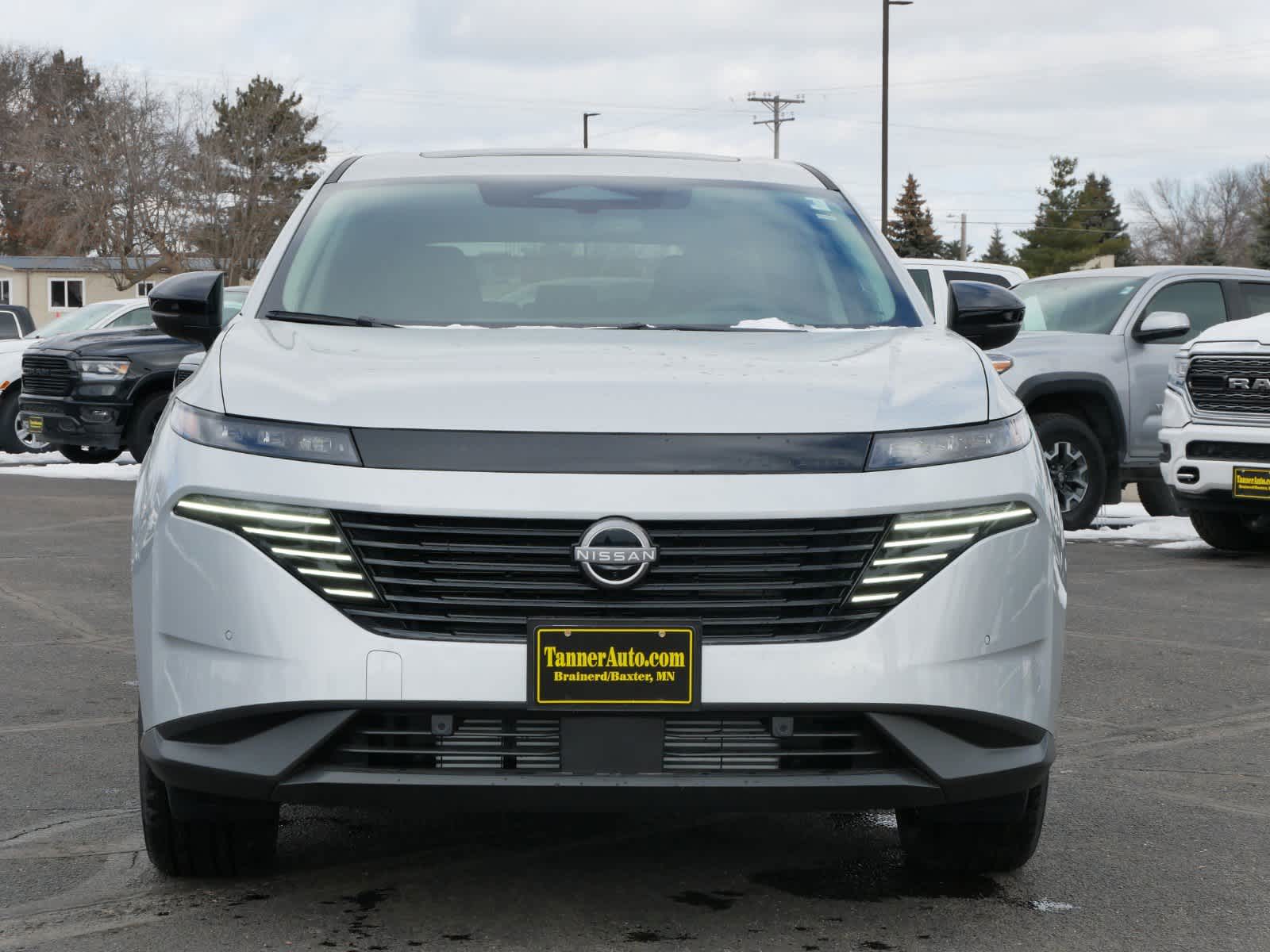 2025 Nissan Murano SL photo 2