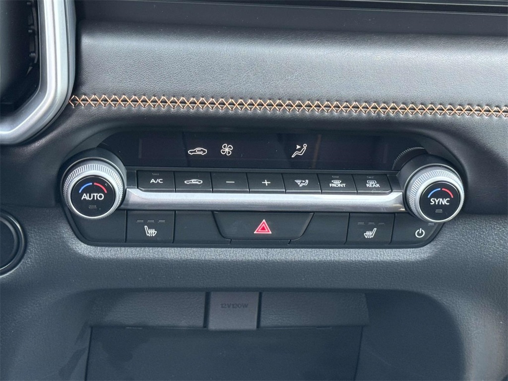 2025 Mazda CX-50 Premium photo 5