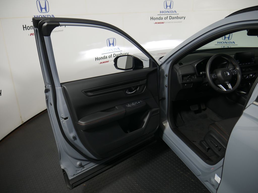 2025 Honda CR-V Hybrid Sport photo 10