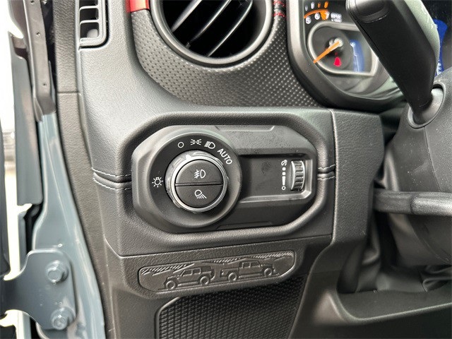 2025 Jeep Gladiator Rubicon photo 32