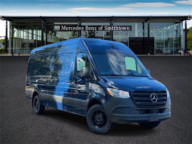 2025 Mercedes-Benz Sprinter Cargo Van
