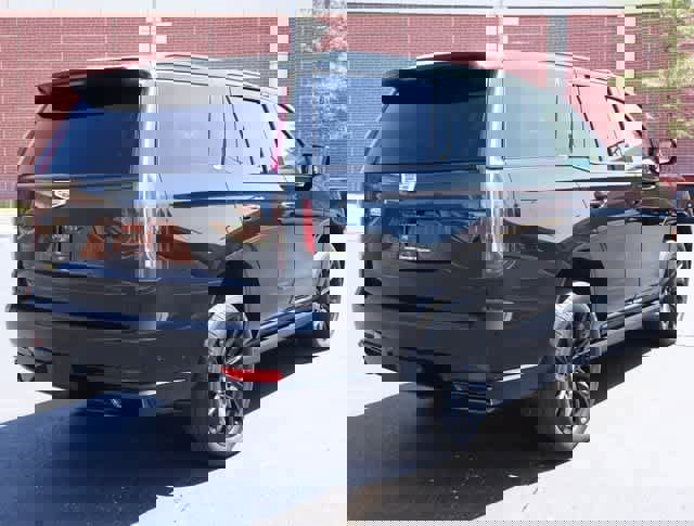 2023 Cadillac Escalade Sport Platinum photo 24