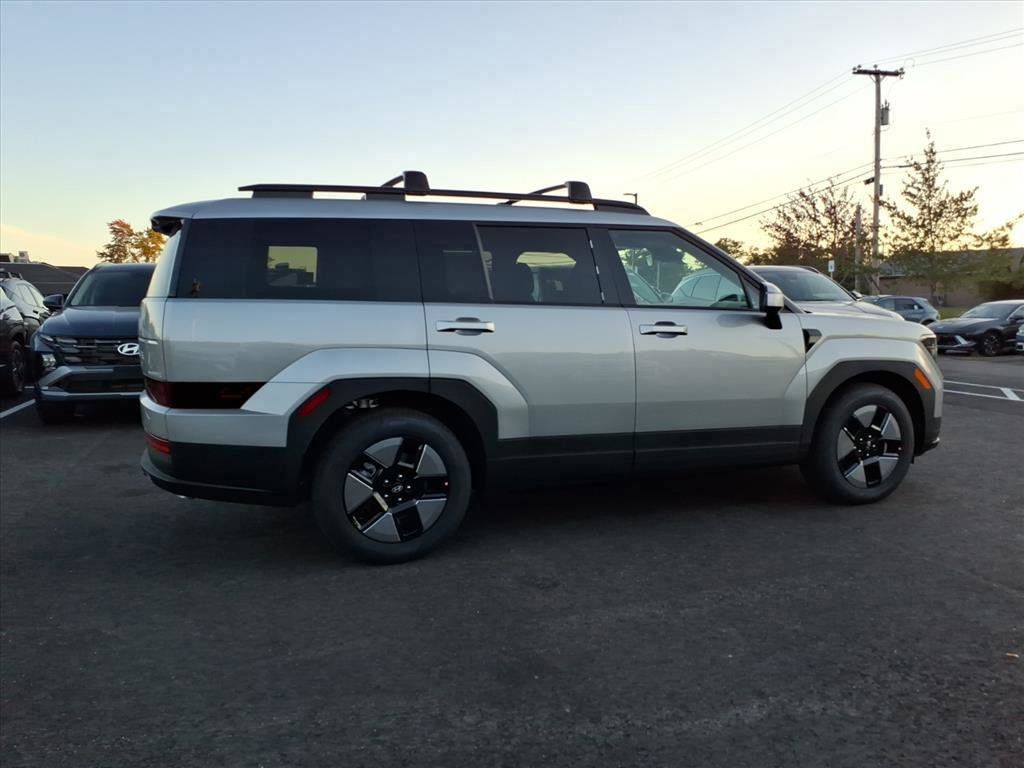 2026 Hyundai Santa Fe SEL photo 2