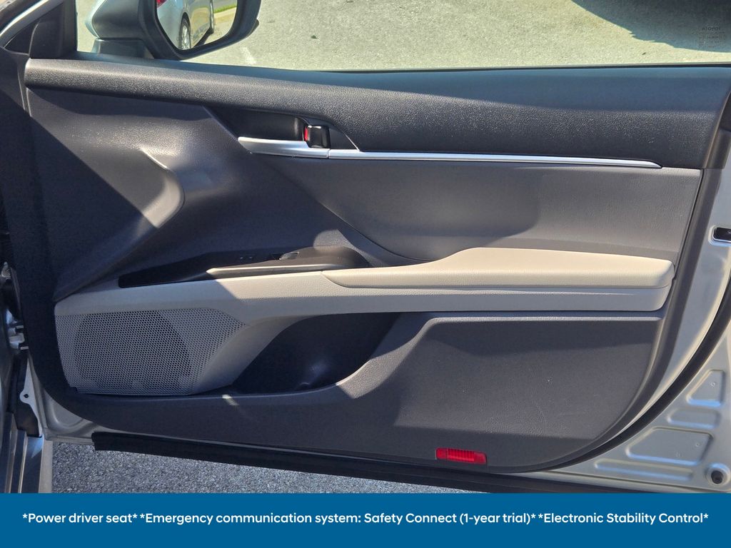 2024 Toyota Camry LE photo 4
