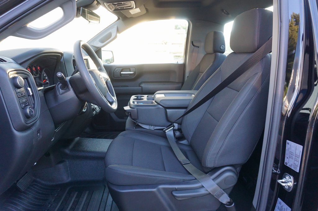 2026 Chevrolet Silverado 1500 photo 8