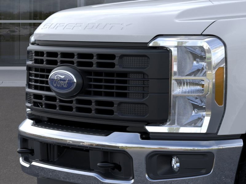 2025 Ford F-350 XL photo 16