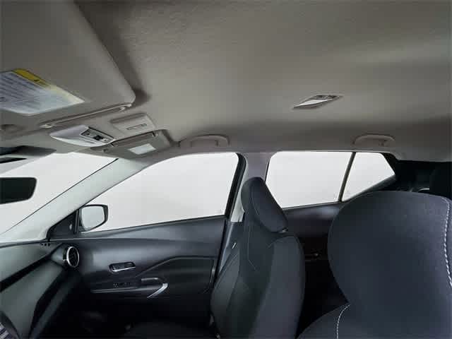 2024 Nissan Kicks SV photo 9