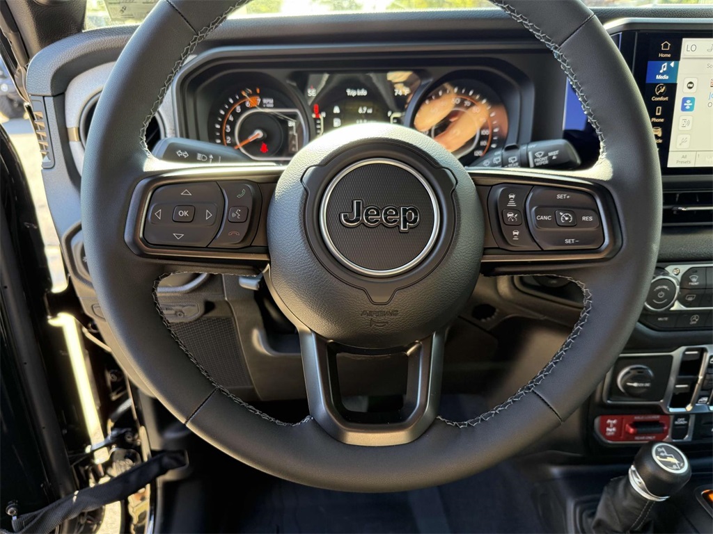 2025 Jeep Wrangler Willys photo 15