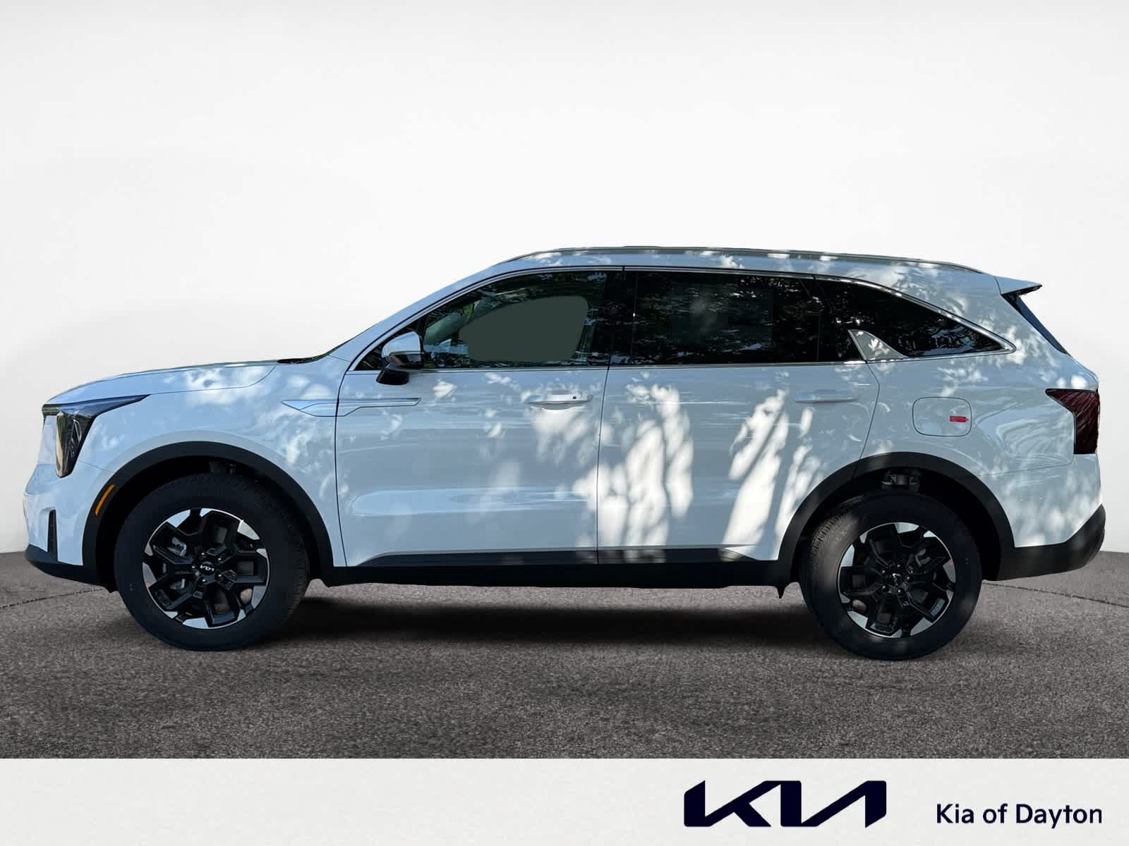 2026 Kia Sorento S photo 2