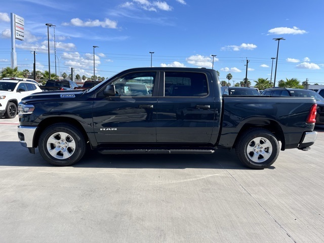 2025 Ram 1500 Tradesman photo 2