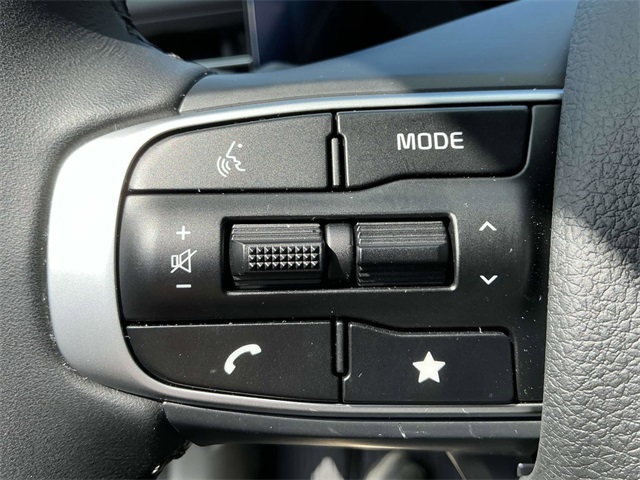 2025 Kia K5 GT-Line photo 23