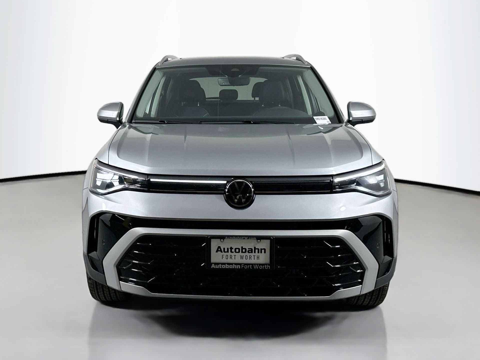 2025 Volkswagen Taos SEL photo 2