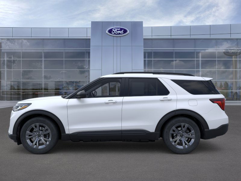 2026 Ford Explorer photo 3