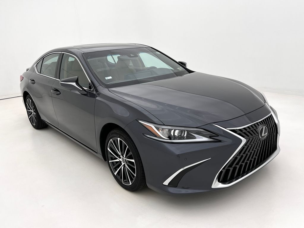 2022 Lexus ES 350 photo 3