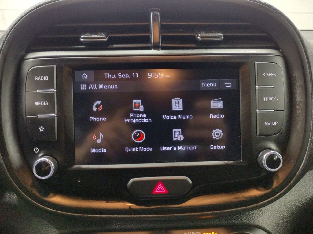 2023 Kia Soul LX photo 23
