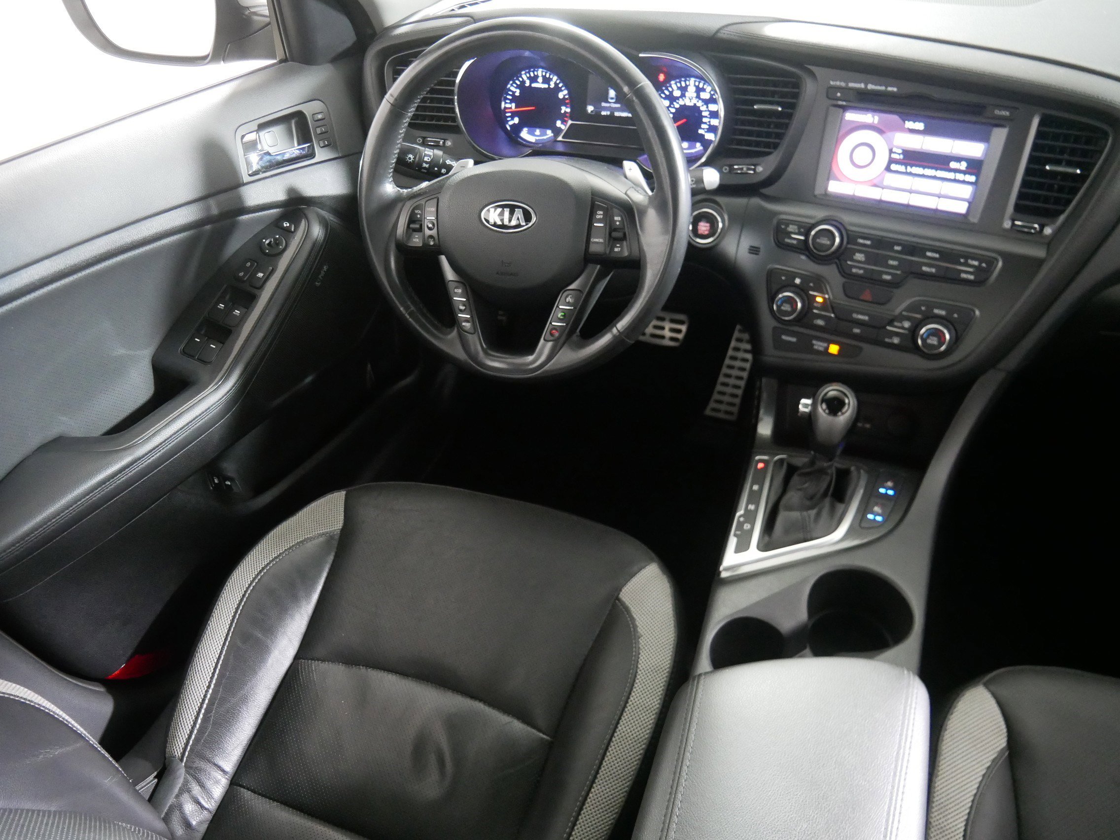 2013 Kia Optima SX photo 9