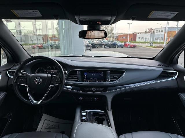 2022 Buick Enclave Essence photo 64