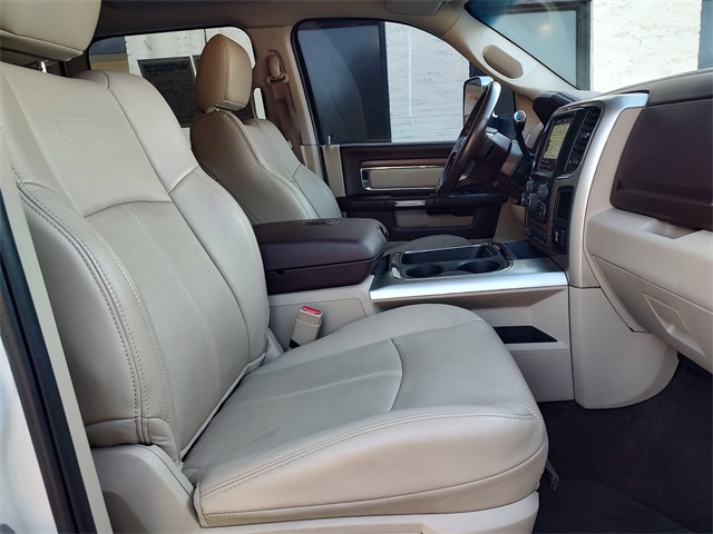 2018 Ram 2500 Laramie photo 26