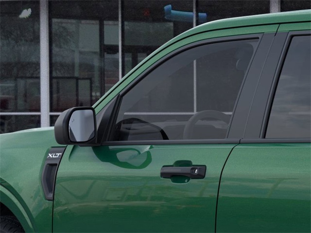 2025 Ford Maverick XLT photo 12