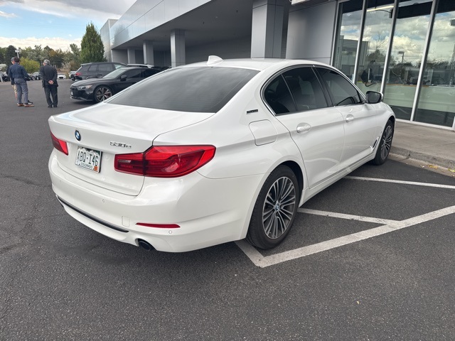2019 Bmw 530e xDrive Sedan photo 4