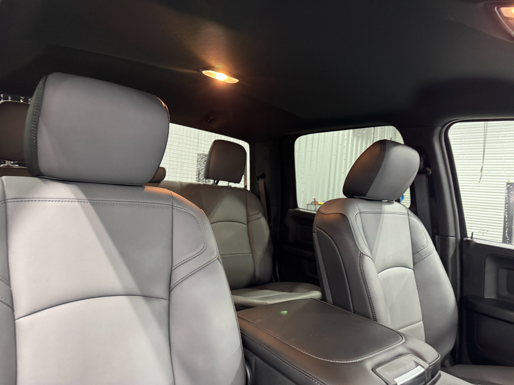 2025 Ram 4500 Tradesman photo 10