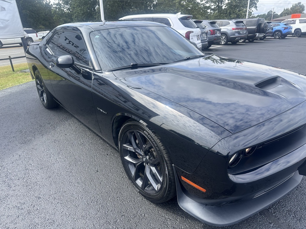 2022 Dodge Challenger R/T photo 25