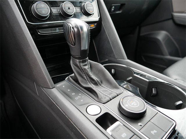 2022 Volkswagen Atlas Cross Sport V6 SE Technology photo 29
