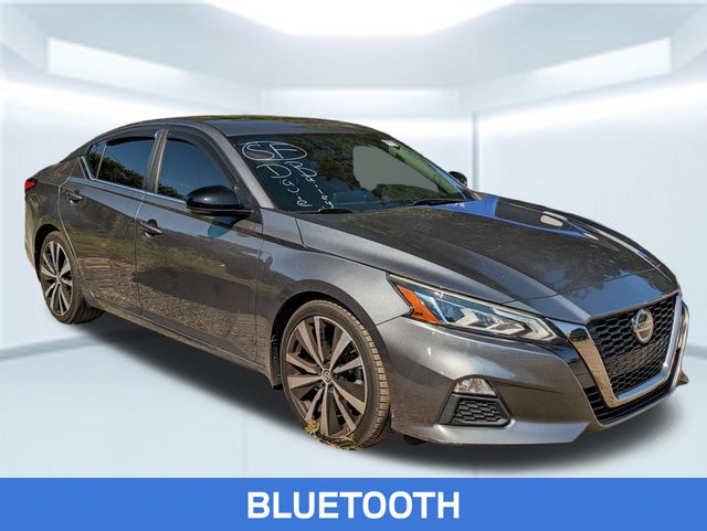 2019 Nissan Altima 2.5 SR photo 3