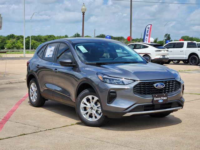 2025 Ford Escape Active photo 2