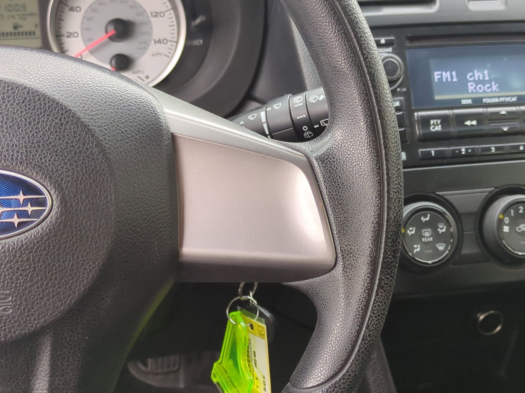 2014 Subaru Impreza Base photo 16