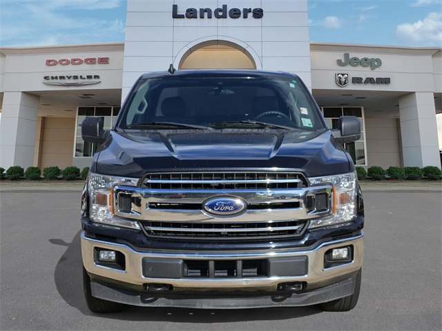 2020 Ford F-150 XLT photo 2
