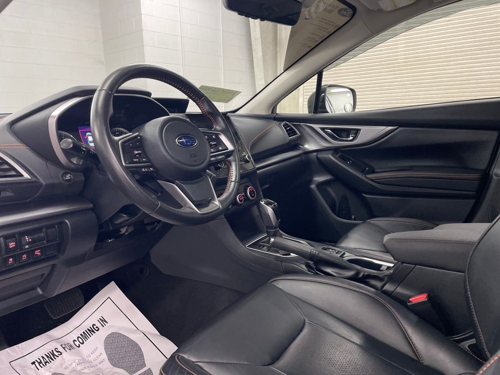 2022 Subaru Crosstrek Limited photo 2