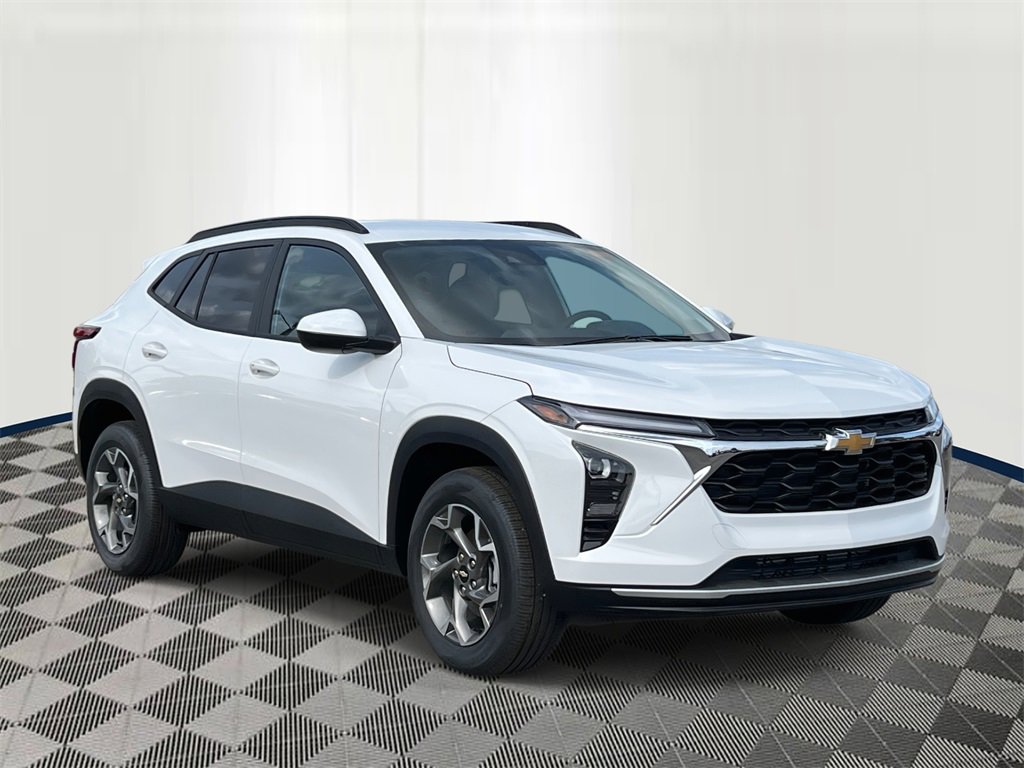 2025 Chevrolet Trax LT photo 6