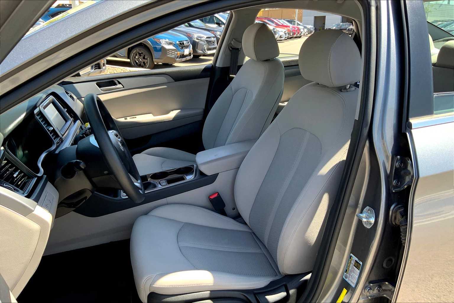 2018 Hyundai Sonata SE photo 7