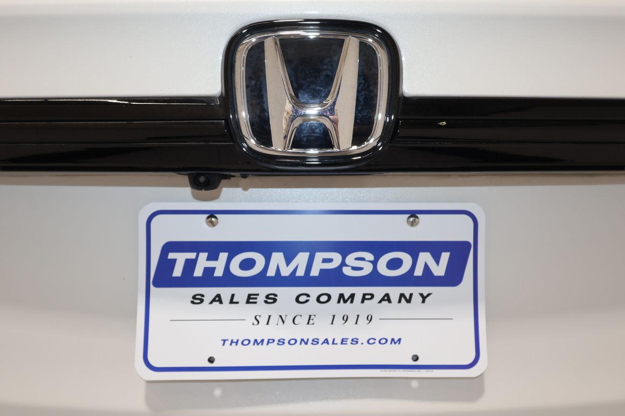 2025 Honda Odyssey Touring photo 31